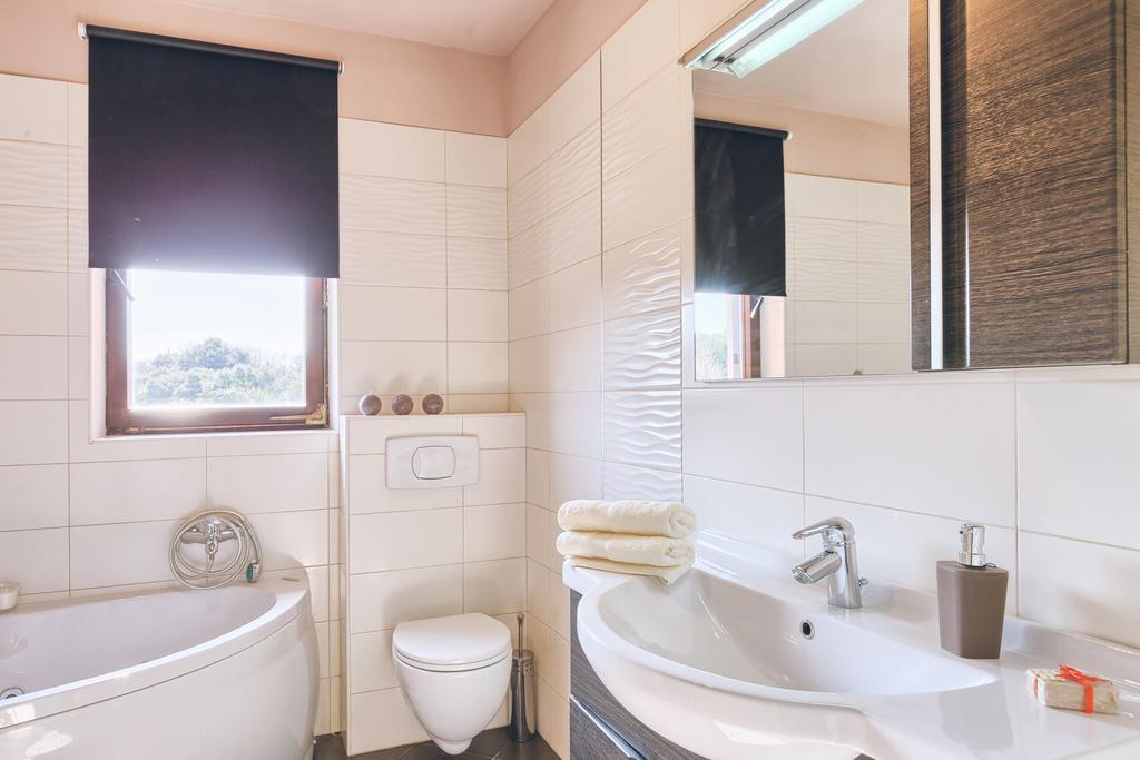 Ferienwohnung DEA Vista amazing sunsets Banjole Exterior foto